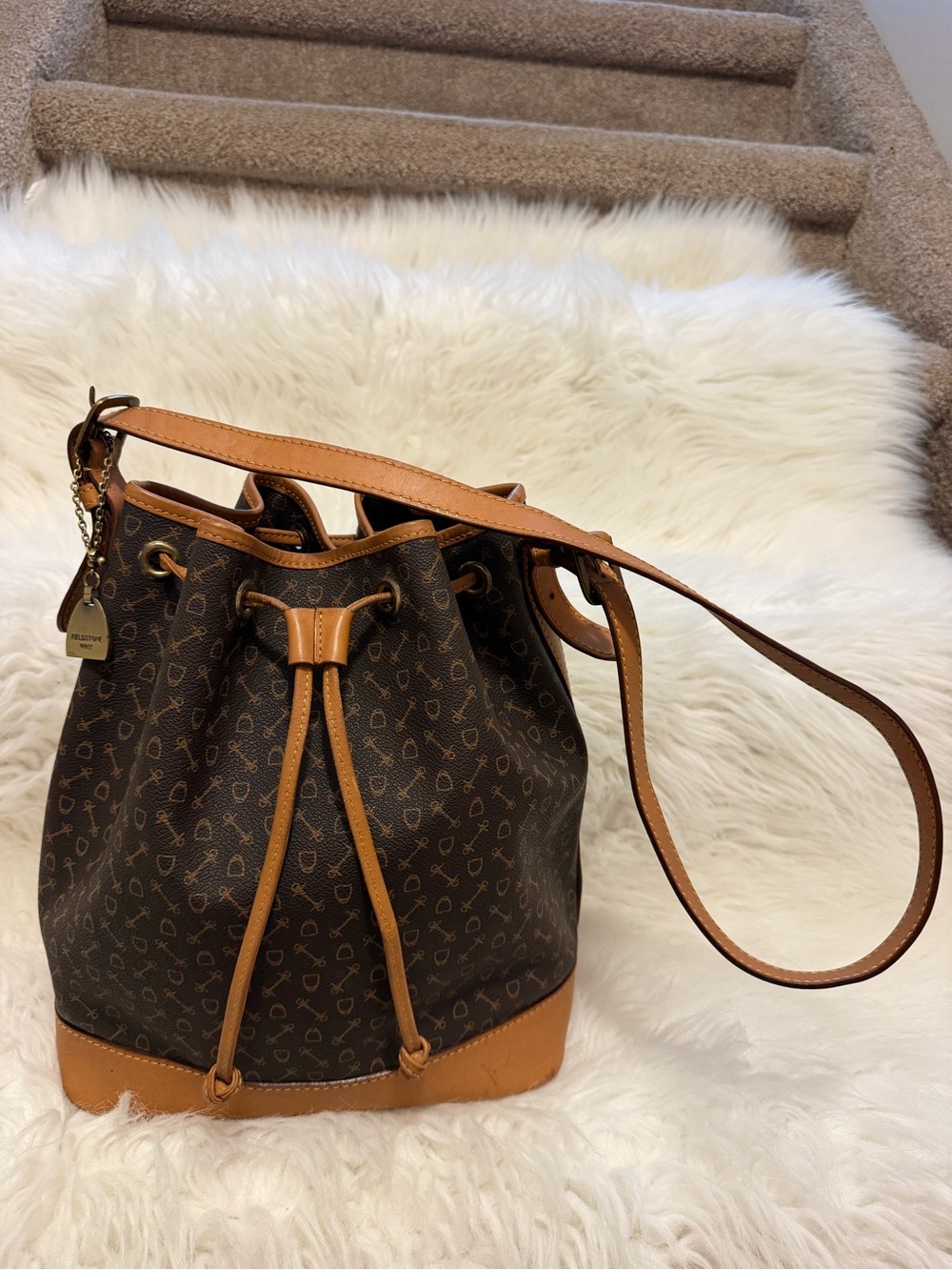 WHY brand
Classic Brown Monogram Drawstring Shoulder Bag